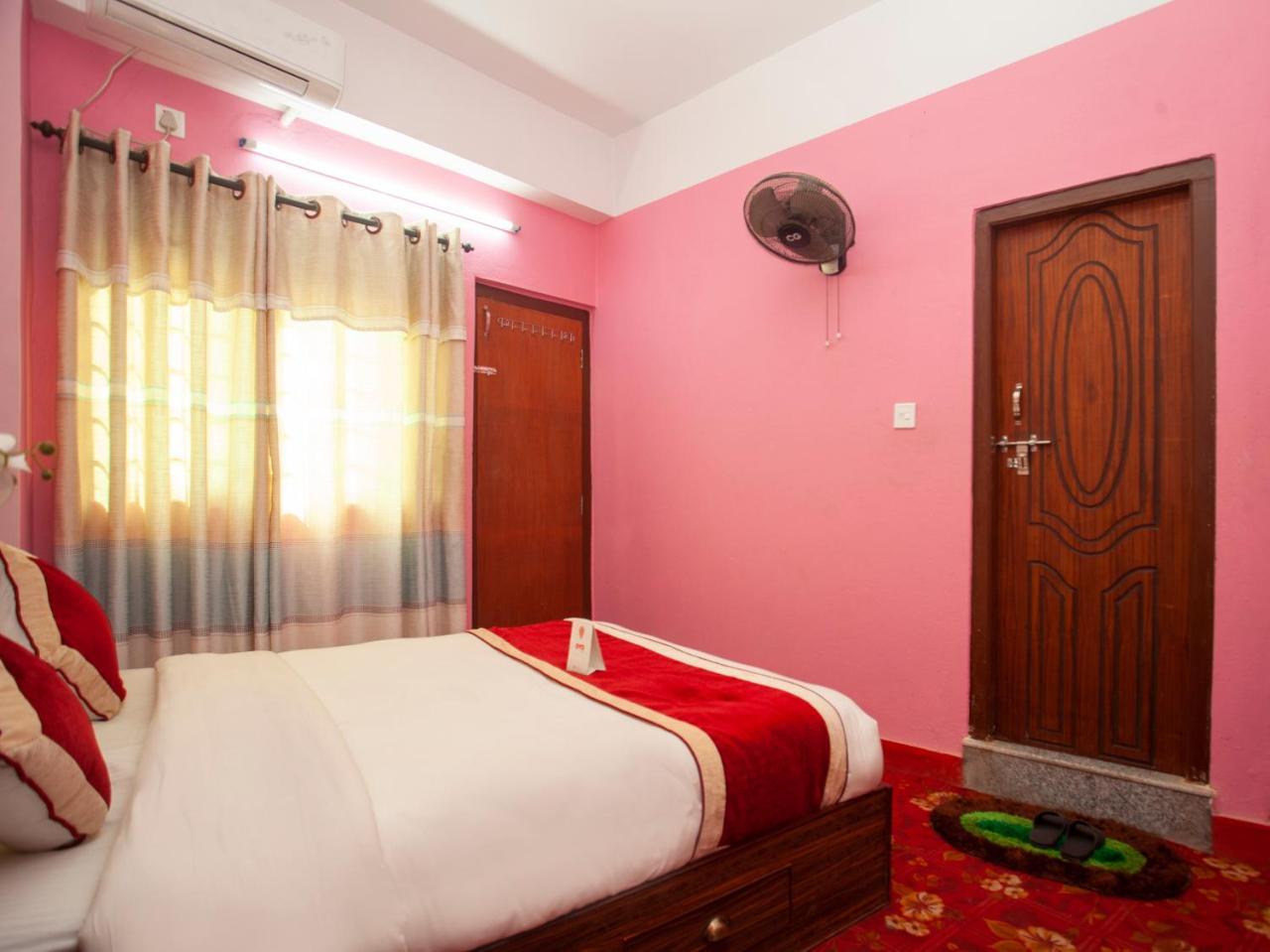 Oyo 195 Global Hotel And Resort กาฐมาณฑุ ภายนอก รูปภาพ